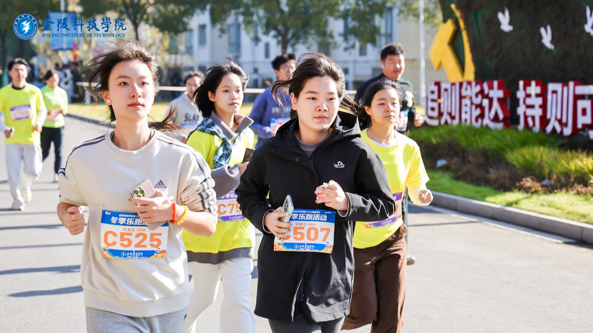 ¿´¸öÇòAPP - רҵµÄÌåÓýÈüÊÂÖ±²¥Æ½Ì¨